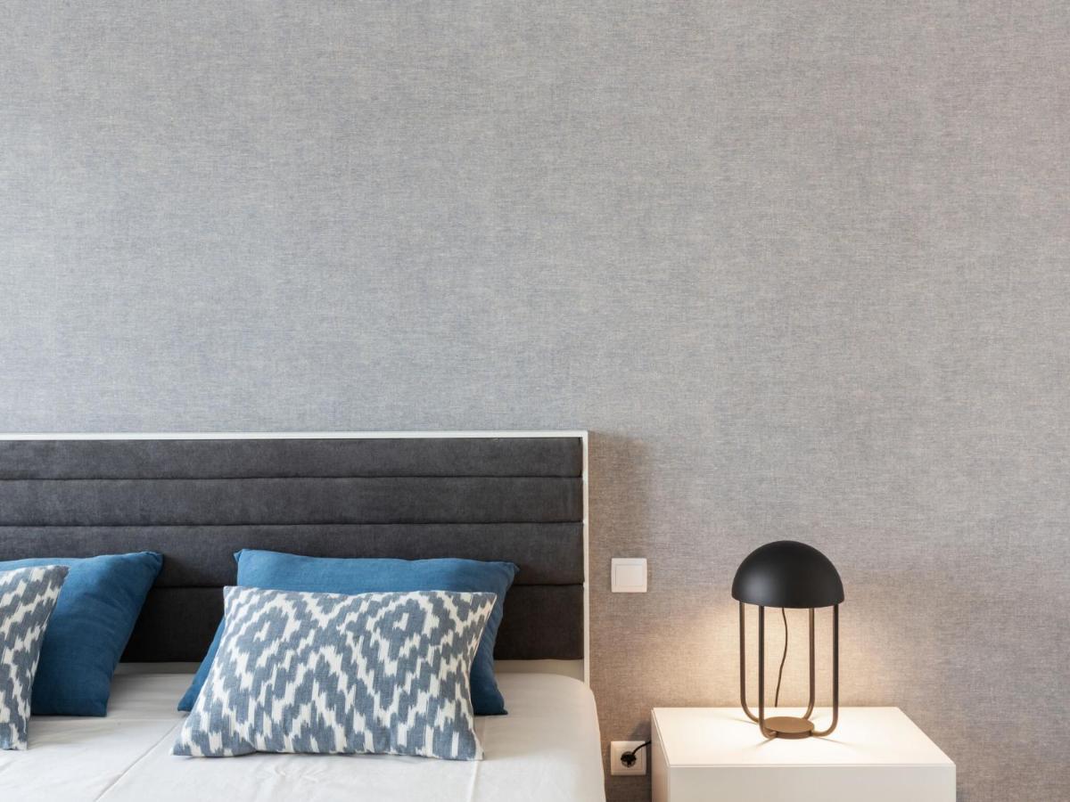 Beautiful Apartment In S O Martinho Do Porto With Balcony São Martinho do Porto Extérieur photo