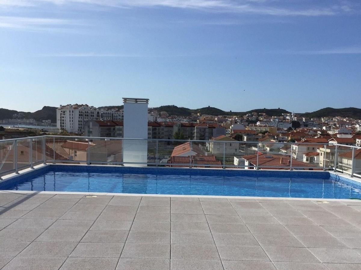 Beautiful Apartment In S O Martinho Do Porto With Balcony São Martinho do Porto Extérieur photo
