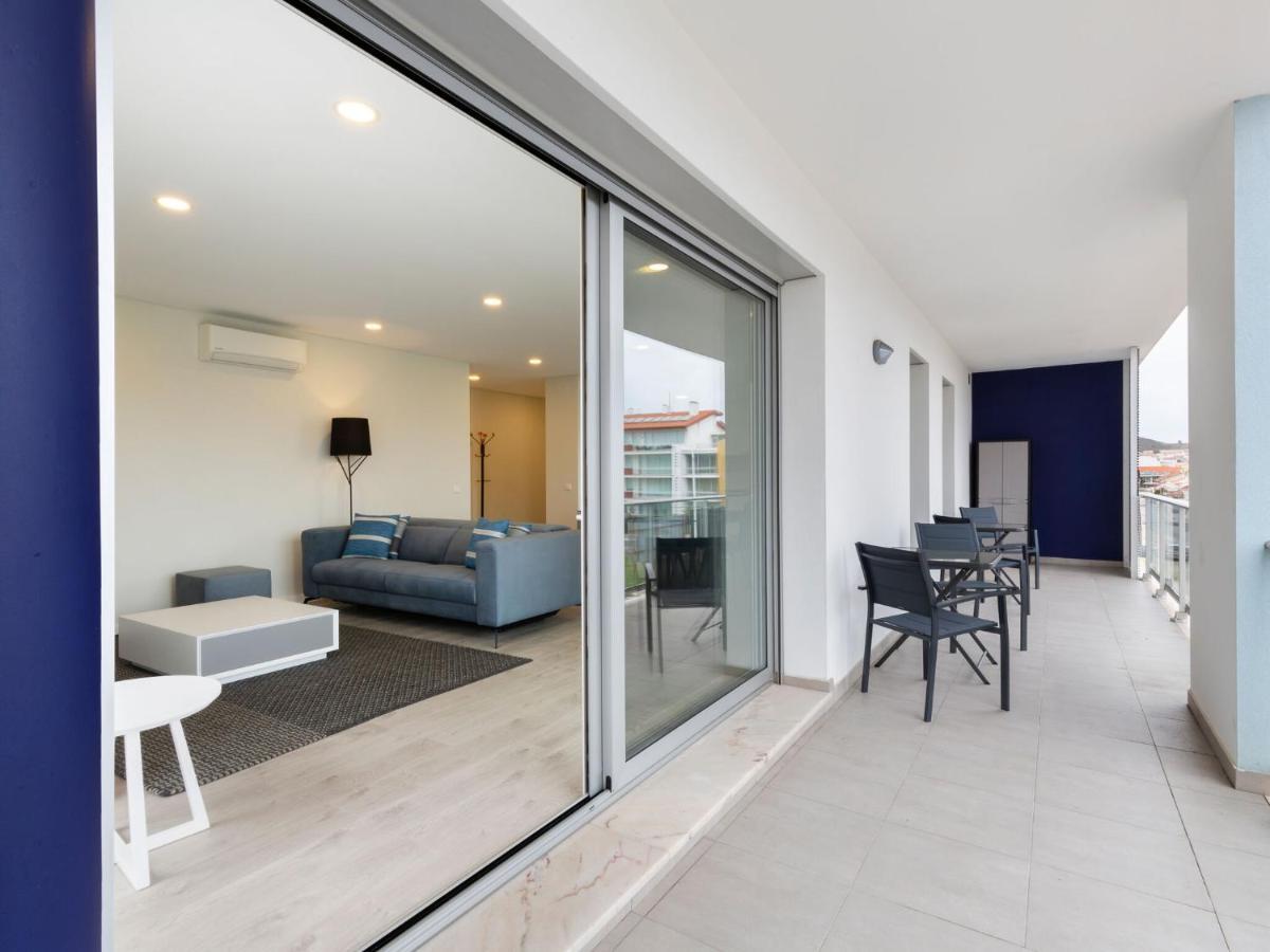 Beautiful Apartment In S O Martinho Do Porto With Balcony São Martinho do Porto Extérieur photo